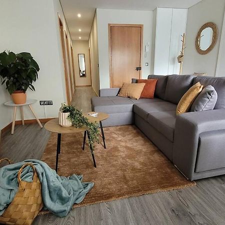 Ao Lado Da Estacao Do Metro! Apartment Vila Nova de Gaia Luaran gambar